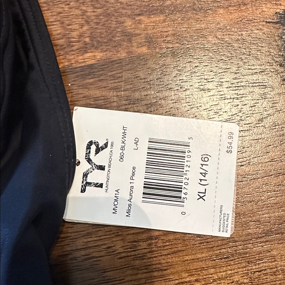 TYR one piece swimsuit size XL NWTs - Picture 2 of 5